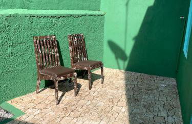 Casa para até 10 pessoas com 2 banheiros, 1 quente - Foto 21