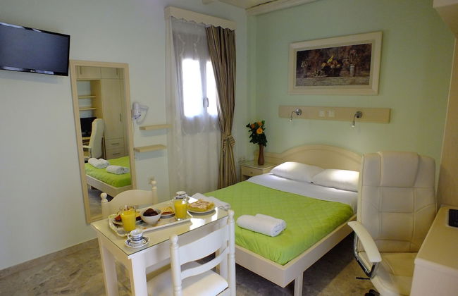 Santa Katerina Studios & Apartments - Photo 4