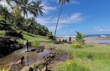 Casa Deixe-se Baleiar na vila de Serra Grande - Photo 13