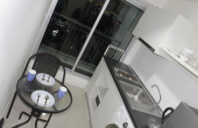 Highrise Cityview Aspire Condo Gym Pool - Foto 43
