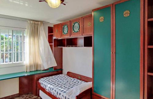 Basketball court, pool, BBQ, gardens, seaviews - Foto 13