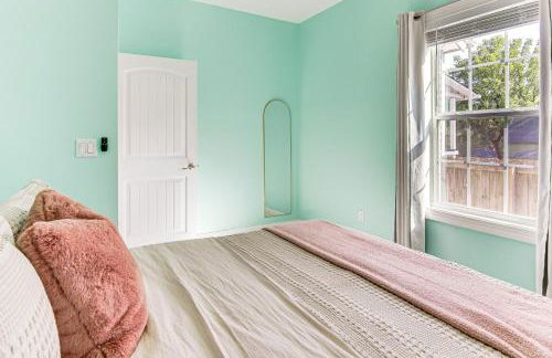 Home with Private Yard - Walk to Swamp Rabbit Trail - Foto 15