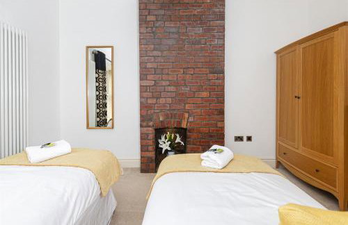 Thrushley Cottage - sleeps 7 - with roof terrace - Foto 24