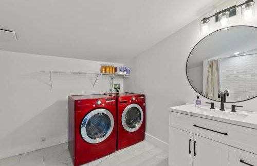 Creekside Stay | Peaceful Cottage | Elkhorn - Foto 16