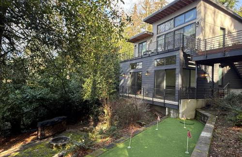 Luxury Family Retreat on Mercer Island Pet-Friendly, Pool Table, Patio & Near Seattle - Book Now & Save! - Foto 16