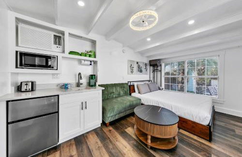 Tiki Palms Paradise by Emerald Coast Retreats - Photo 74