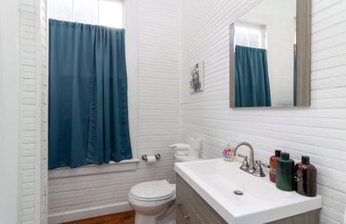 The Sunny Southern Manse Front Walk Downtown - Foto 15