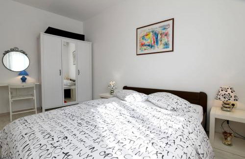 Nadia's house - Photo 11