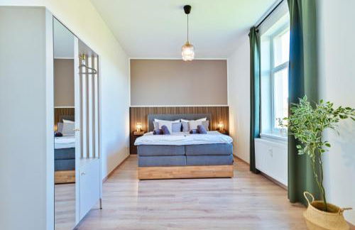 Luxus Apartments - Perfekt für Familien & Gruppen - Zentrale Lage & Parkplatz - Foto 37