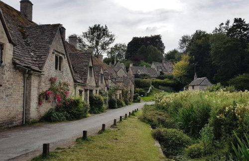 Graziers Cottage - character Cotswold cottage with inglenook, parking and pub nearby - Foto 36