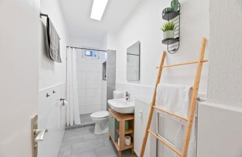 Zentrale Lage, Spülmaschine, Kingsize Bett, Netflix - Foto 17