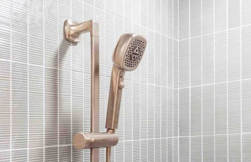 New Build, Downtown Views, next to NCH - Foto 23