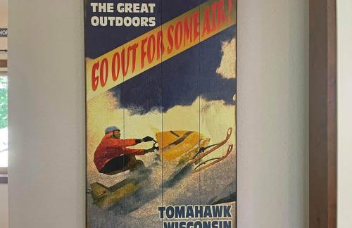 Northwoods WI 6BR Lakefront Cabin Retreat on Lake Nokomis - Minnohawk Lodge - Foto 51