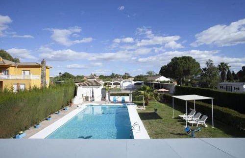 Charming Villa in Linares with Private Pool - Foto 3