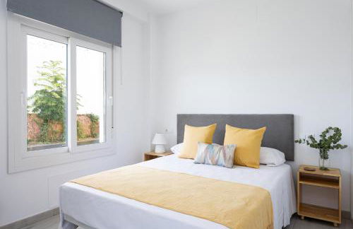 Apartamentos LA PELUSA - Photo 32