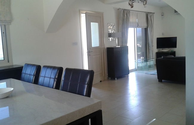Idyllic 3 Bed Villa With Stunning Views - Foto 12