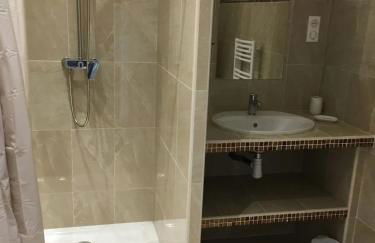 Maison moderne avec vue sur la mer à San-Martino-di-Lota - Foto 14