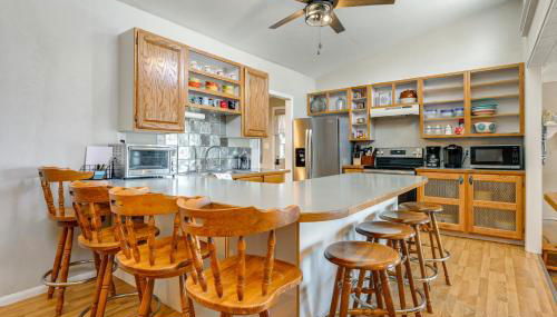 8 Mi to Hiking Home with Patio in Dtwn Pioche - Foto 2