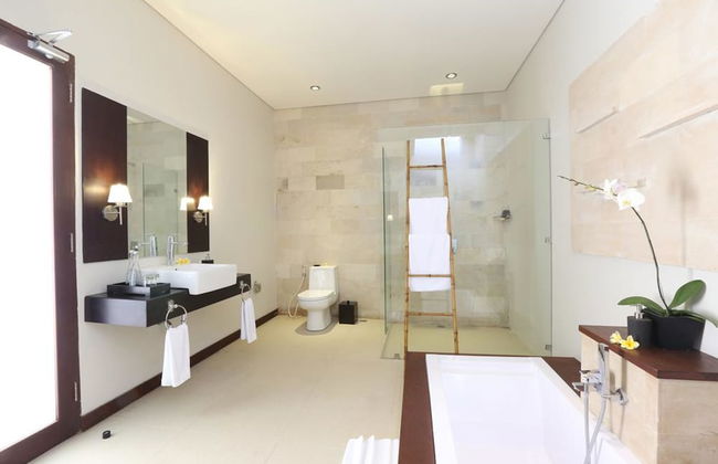 Uppala Villa & Spa Umalas - Foto 33