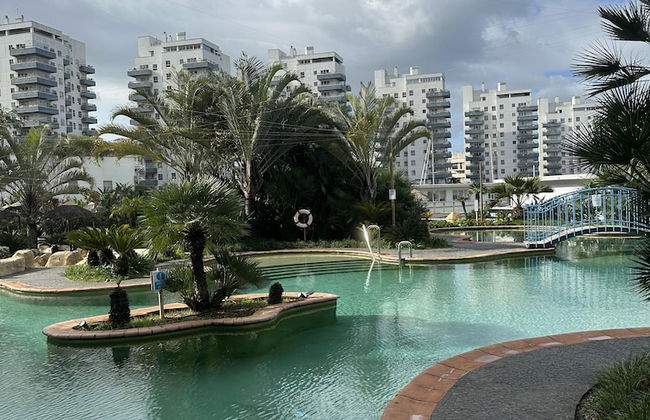 Britain in the Sun at Luxurious Ocean Village - Foto 16