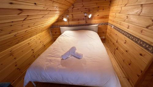 Chalet bois au coeur des Pyrénées ariégeoises - Foto 4