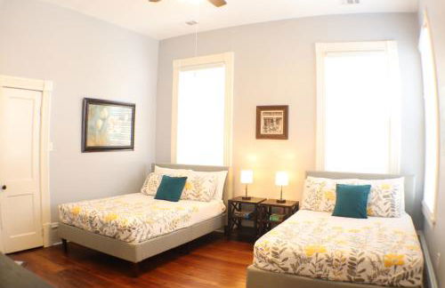 Victorian Home by Forsyth Park - Foto 23