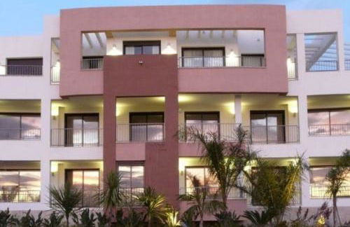 Spacious apartment with 3 pools & gym - Foto 49