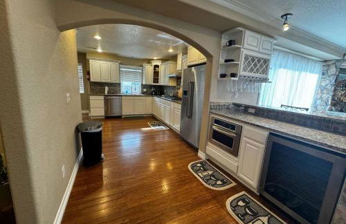 Spacious Country Club Golf Course Retreat - Foto 40