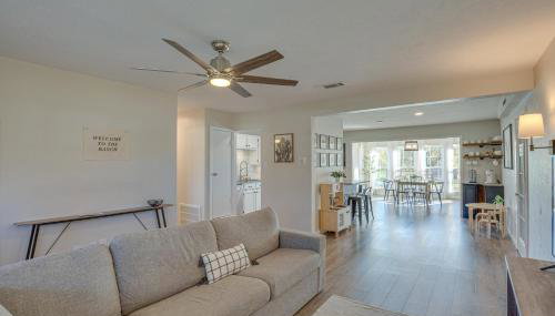 Game Room and Fire Pit Family-Friendly Aubrey Home - Foto 5