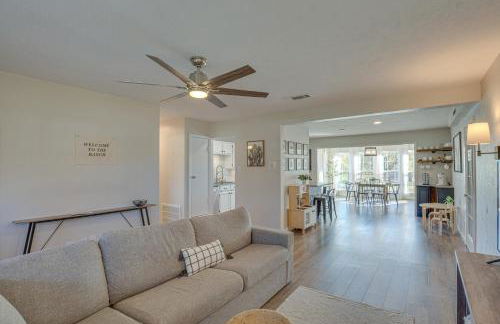 Game Room and Fire Pit Family-Friendly Aubrey Home - Foto 5