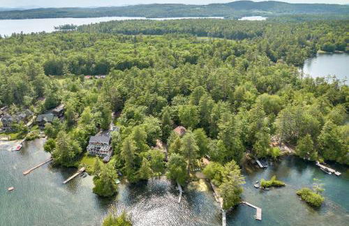 Beach and Mtn Views! Lakefront Moultonborough Home - Foto 43