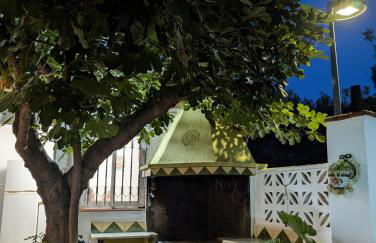 Chalet independiente con piscina - Photo 14