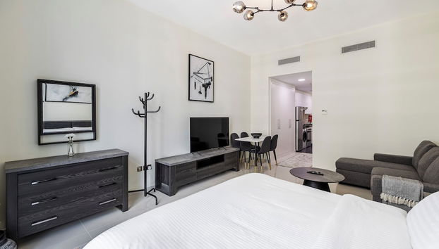 Studio Huge Balcony Loreto 1 Damac Hills - Foto 2, Servicio de la habitación