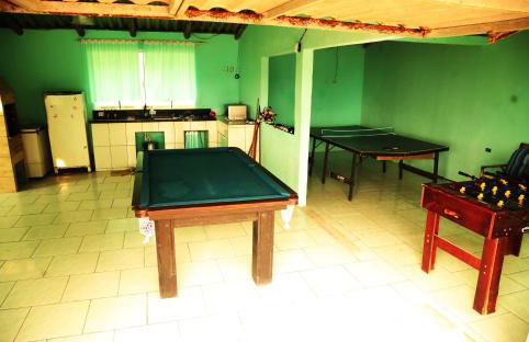 Chalé com Piscina Aquecida - Vista Panorâmica da Praia, a 200m do Mar, Sala de Jogos, Academia e Churrasqueira - Photo 15