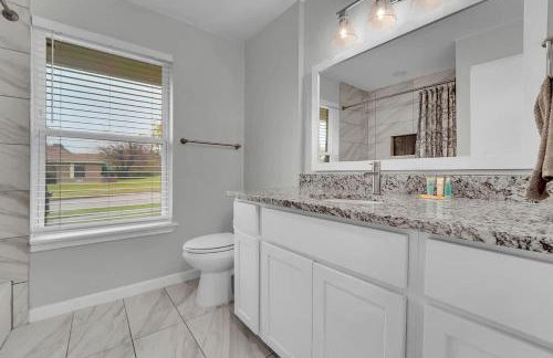 Serene Deck 10 Mins Garland City Square - Foto 24