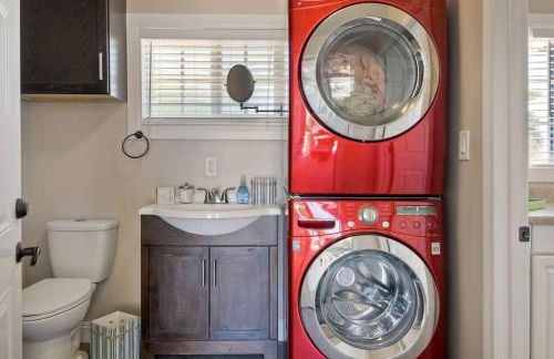 Nice home, Ocean views, and open space views. - Photo 19