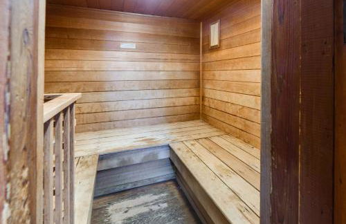 All-Season Warren Condo Near Sugarbush Resort! - Photo 40