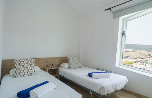 Adosado en Telde con piscina y vistas al mar - Foto 25