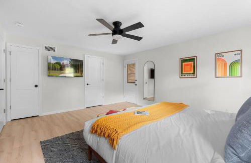 The Bauhaus - 4BR,3BA ,Families , Ample Parking - Foto 27