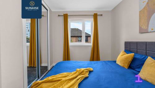 L2 - INVOICE and REDUCED PRICE only via SUNRISE SHORT LETS DUNDEE, Stunning 4 Bed House with 6 Beds and 3 bathrooms, TVs in each room, Free Parking, Fully Equipped, Local Amenities, Easy Ring Road Access, Special Rates and ONLY 9 Mins to STANNERGATE Ports - Foto 2, towels