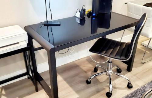 Spacious 2 bed 2 bath, Pool, Hottub, Wifi, 24 hr Fitness, Parking - Foto 6