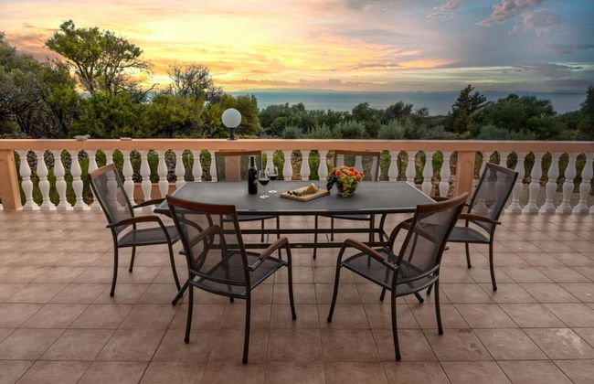 Villa Akulica With Heated Outdoor Pool and Seaview - Photo 45