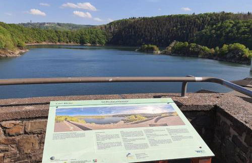 Freistehendes Haus im Nationalpark Gemünd mit E-bike Option! - Foto 43