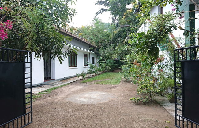 More Attractive Wonderful 1950 Mid-century Home With Another Newly Built House - Foto 27