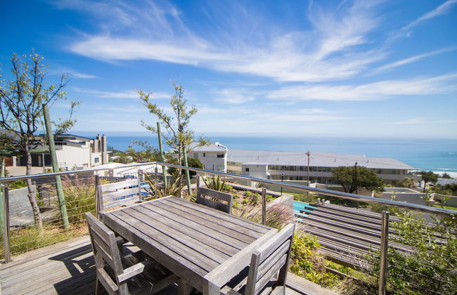 Camps Bay One Bedroom Apartment - The Crystal - Photo 15