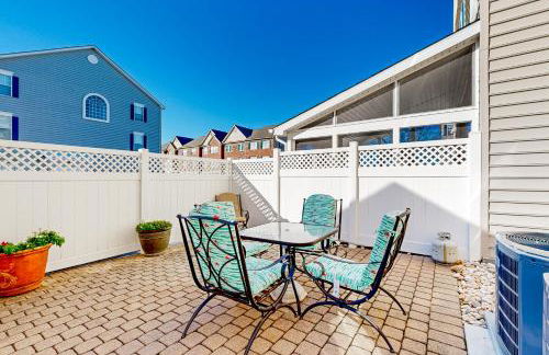 Villages of Five Points --- 17279 N Village Main Blvd. - Foto 54