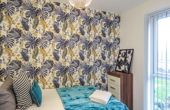 Tudors eSuites Birmingham Townhouse Private Garden Free Parking - Foto 7