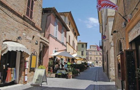 Cozy Apartment In Giano Dell'umbria Pg - Foto 18