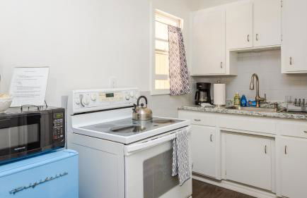 Solvang Bungalow B - Photo 3