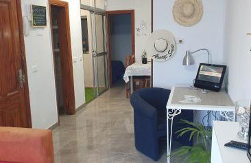 Burero Beach Stay - Comfy - Near airport & Beaches - Foto 7